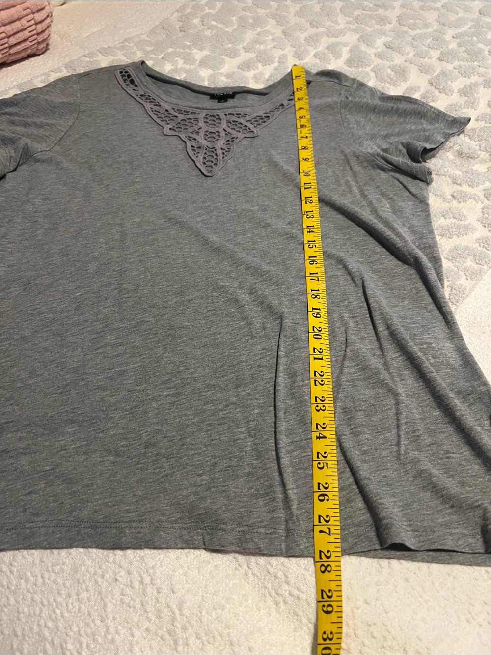 torrid Gray Short Sleeve Tee with Crochet V-Neck Detail - Picture 3 of 5